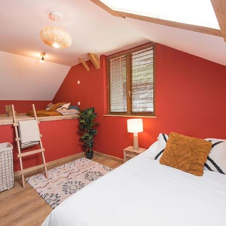 Le Milan Royal - Montmin Apartment Bagian luar foto