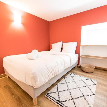Le Milan Royal - Montmin Apartment Bagian luar foto