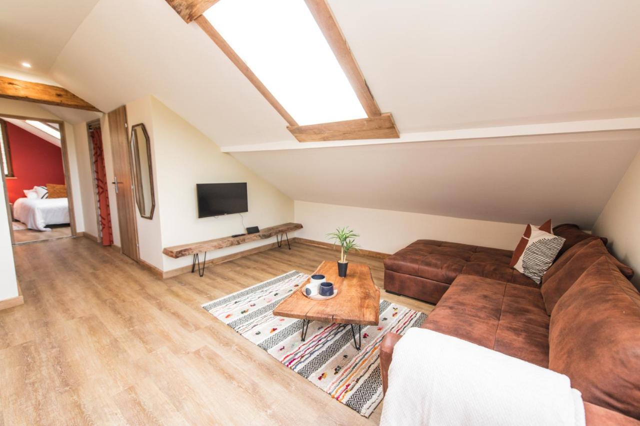 Le Milan Royal - Montmin Apartment Bagian luar foto