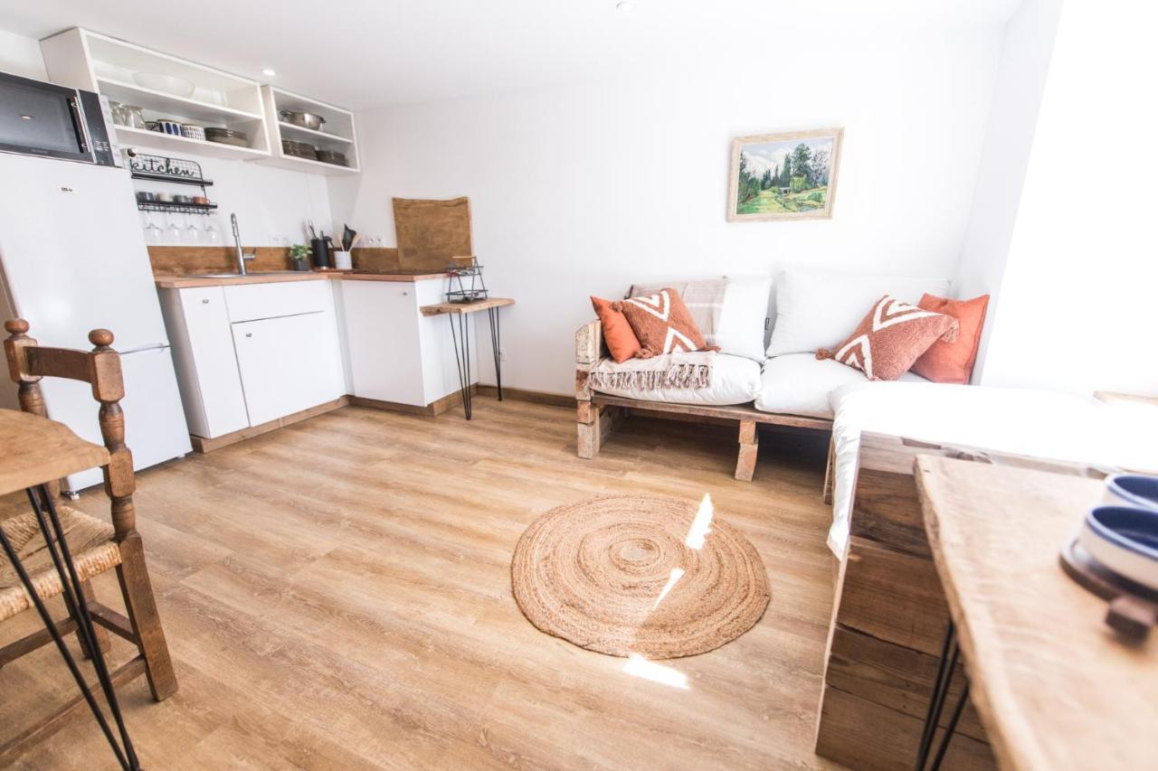 Le Milan Royal - Montmin Apartment Bagian luar foto